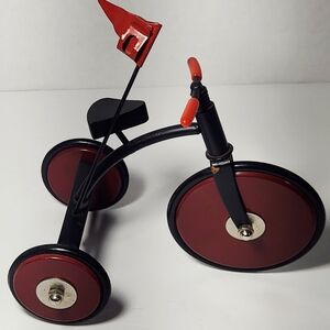 Tricycle Photo Holder Display Red And Black Lightweight Wheels Spin